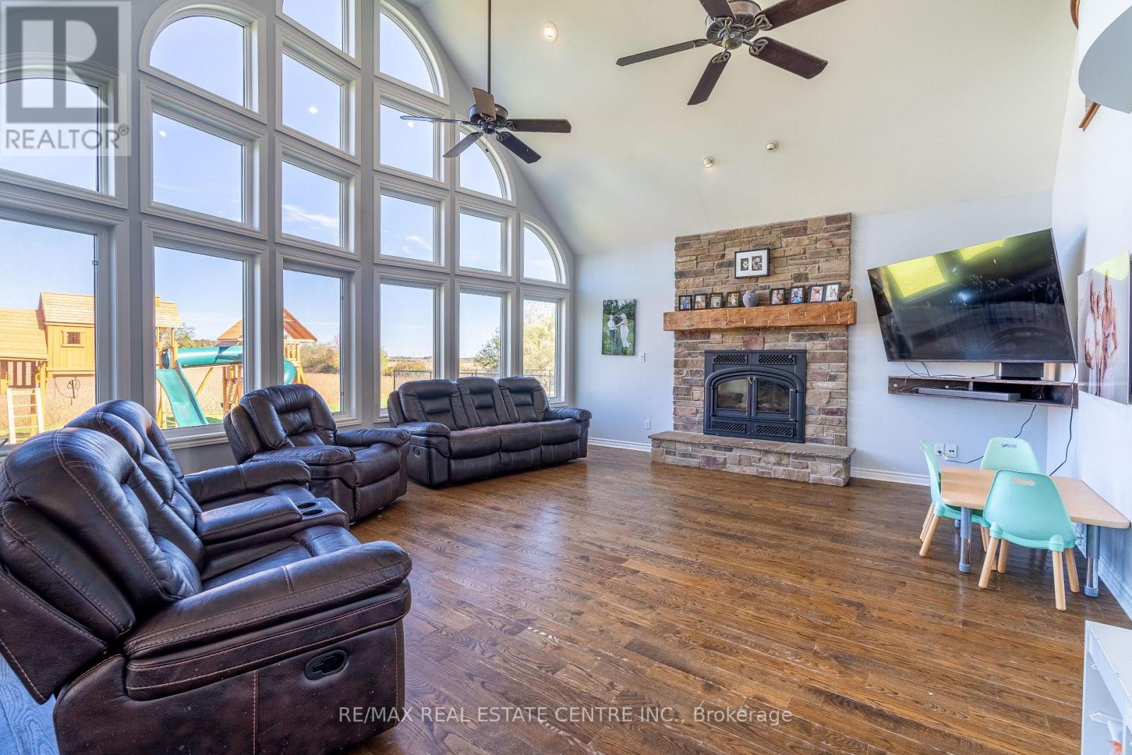 321311 Concession 6-7 Road, East Luther Grand Valley, Ontario  L9W 0W8 - Photo 6 - X12974892