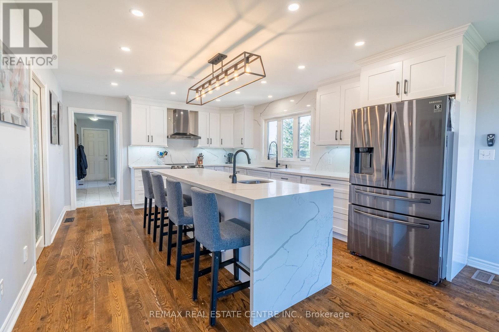 321311 Concession 6-7 Road, East Luther Grand Valley, Ontario  L9W 0W8 - Photo 9 - X12974892