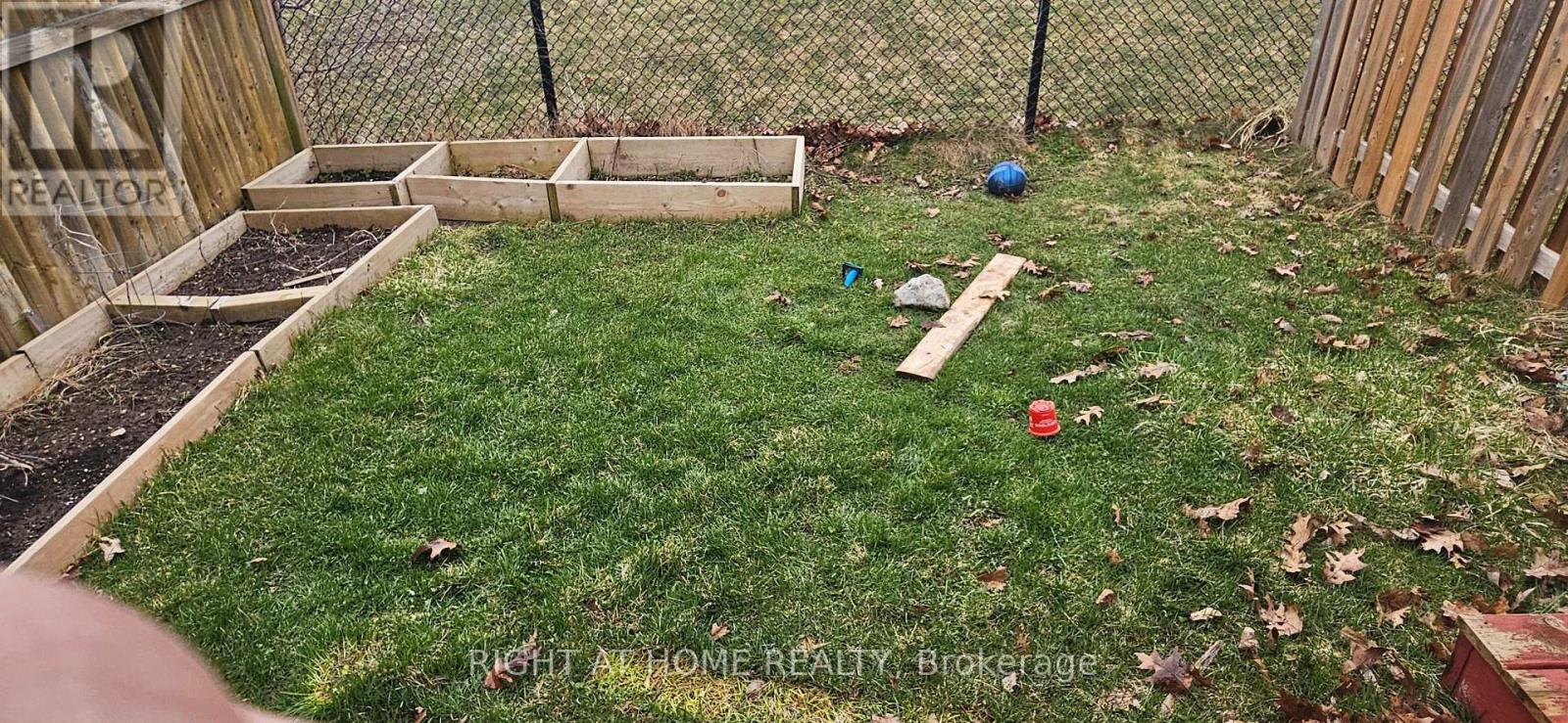 84 Bloomington Drive, Cambridge, Ontario  N1P 1J5 - Photo 36 - X12974898