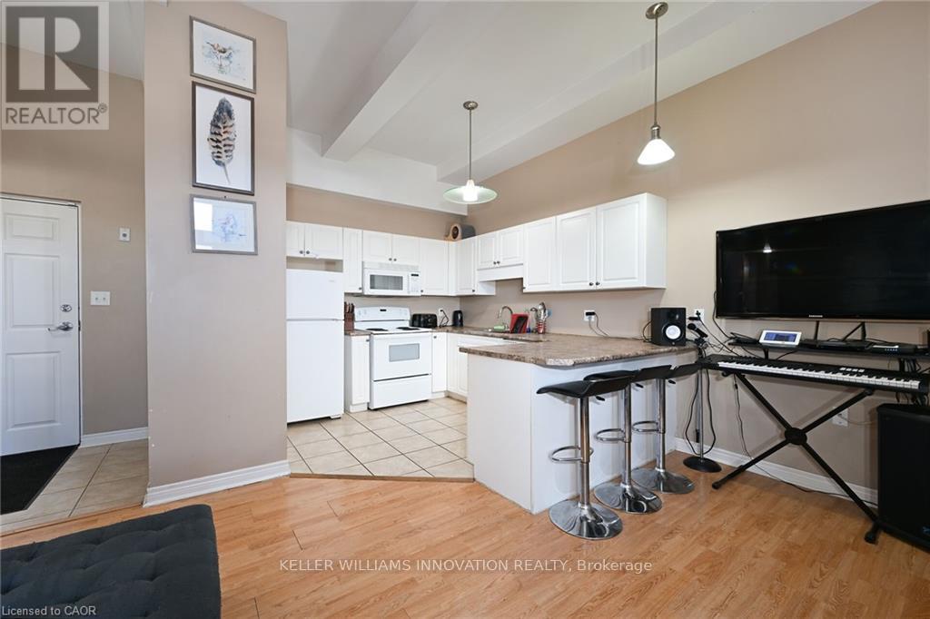 105 - 6365 Drummond Road, Niagara Falls, Ontario L2G 4N1 - Photo 5 - X12974914