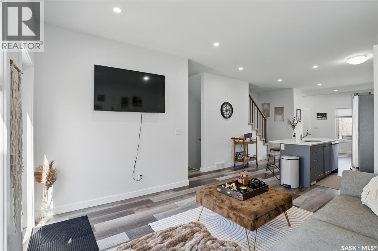 421 L Avenue S, Saskatoon, Saskatchewan  S7M 5Y6 - Photo 12 - SK032331