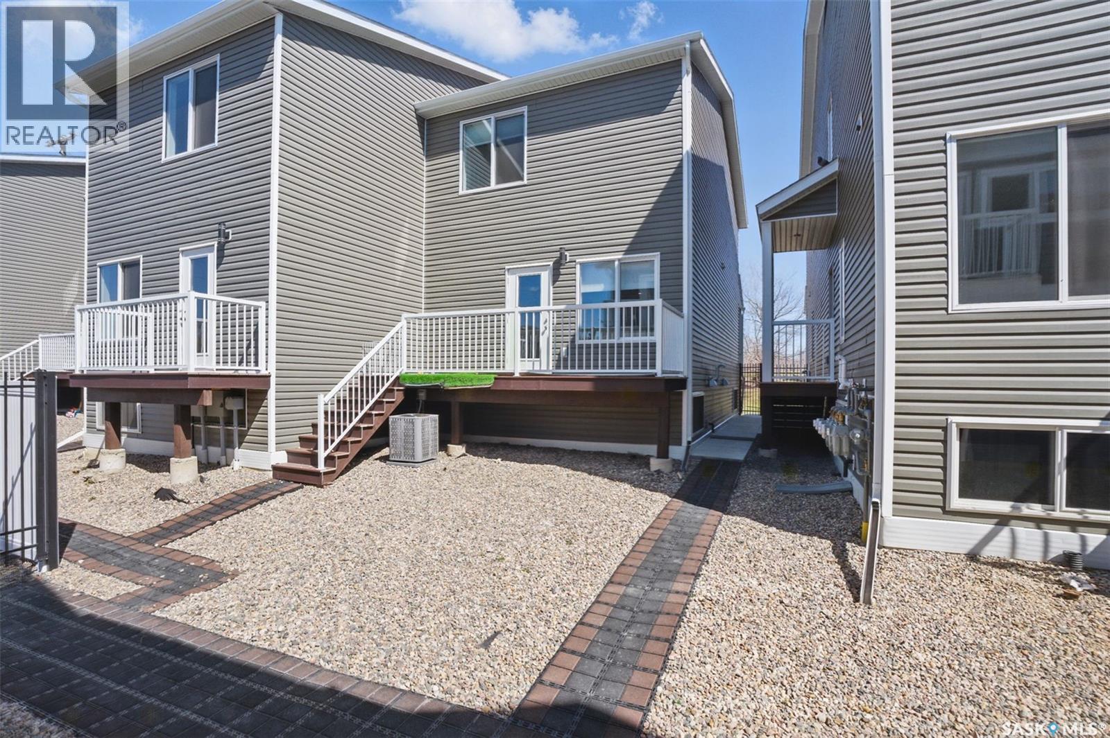 421 L Avenue S, Saskatoon, Saskatchewan  S7M 5Y6 - Photo 28 - SK032331