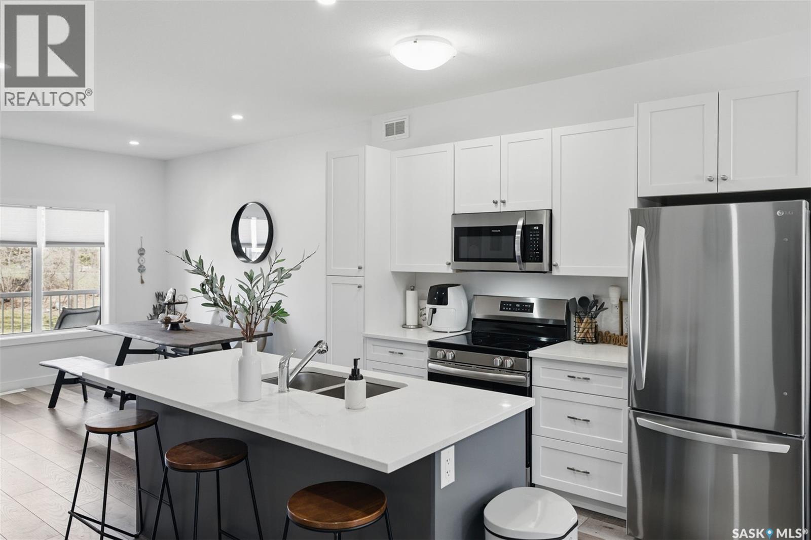 421 L Avenue S, Saskatoon, Saskatchewan  S7M 5Y6 - Photo 9 - SK032331