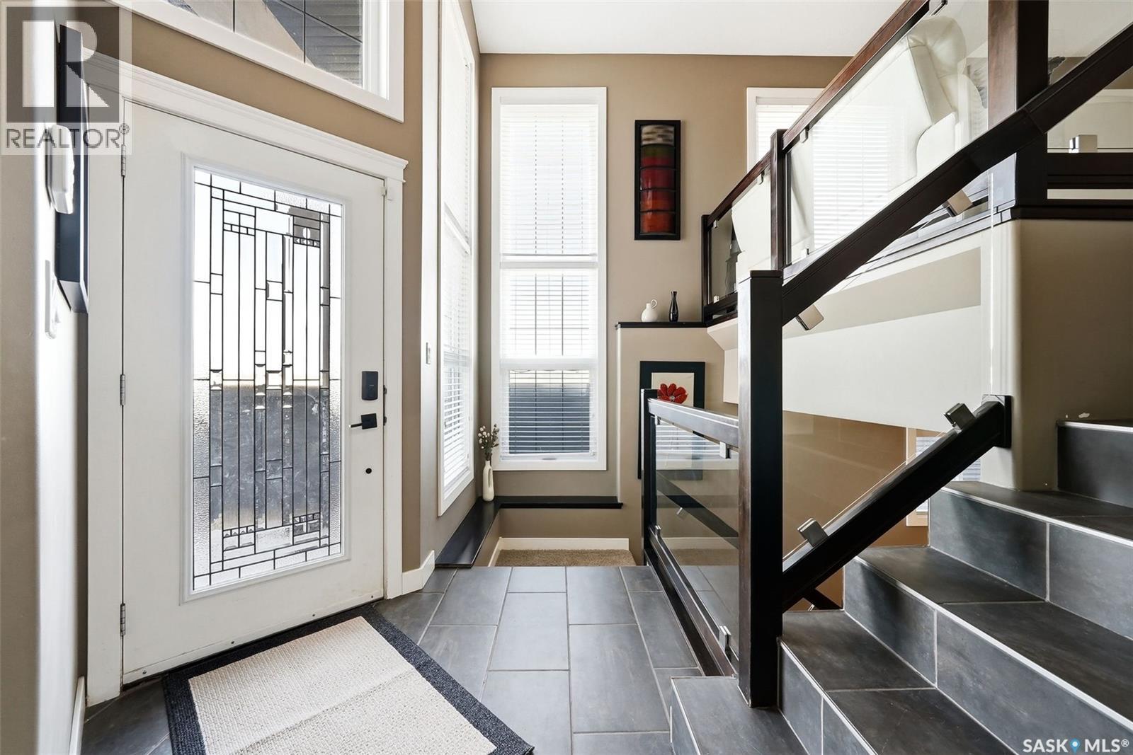 4127 Cumberland Road E, Regina, Saskatchewan  S4V 1E7 - Photo 3 - SK032217