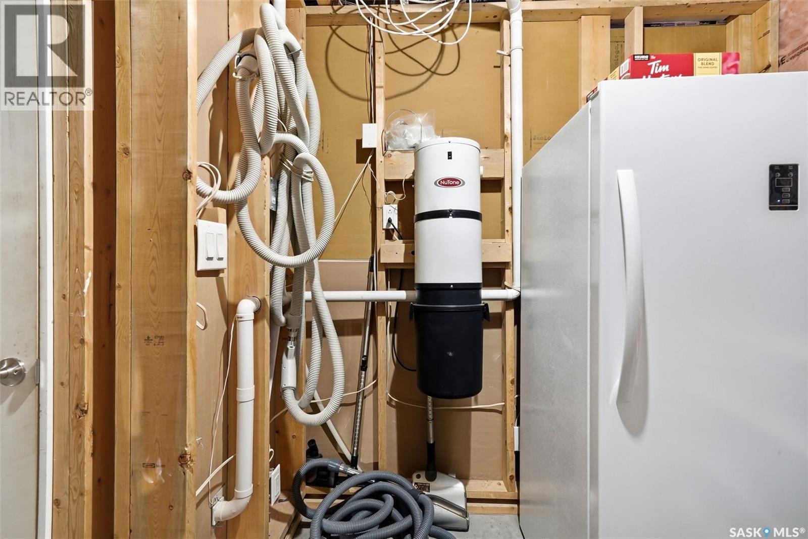 4127 Cumberland Road E, Regina, Saskatchewan  S4V 1E7 - Photo 42 - SK032217