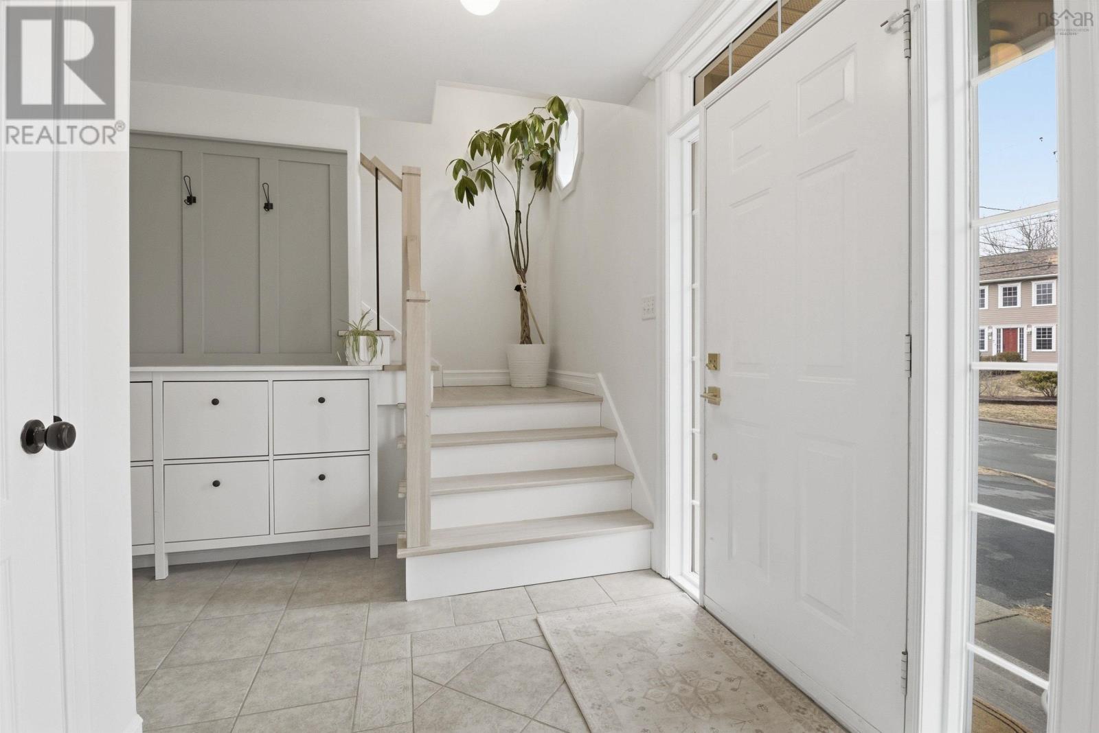 4 Stone Gate Court, Dartmouth, Nova Scotia  B2X 3T2 - Photo 5 - 202606737