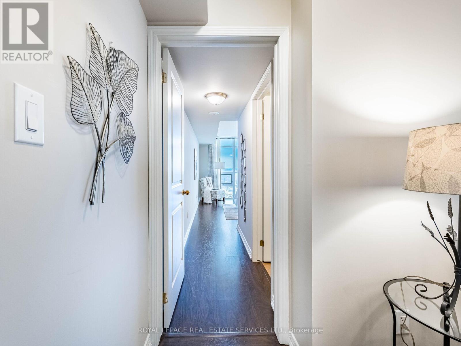 1602 - 9 George Street N, Brampton, Ontario  L6X 0T6 - Photo 28 - W12694646