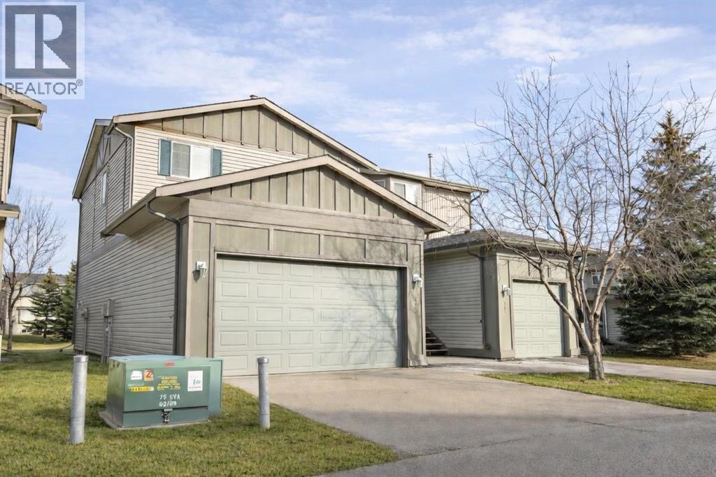 102, 720 Willowbrook Road NW, Airdrie, Alberta