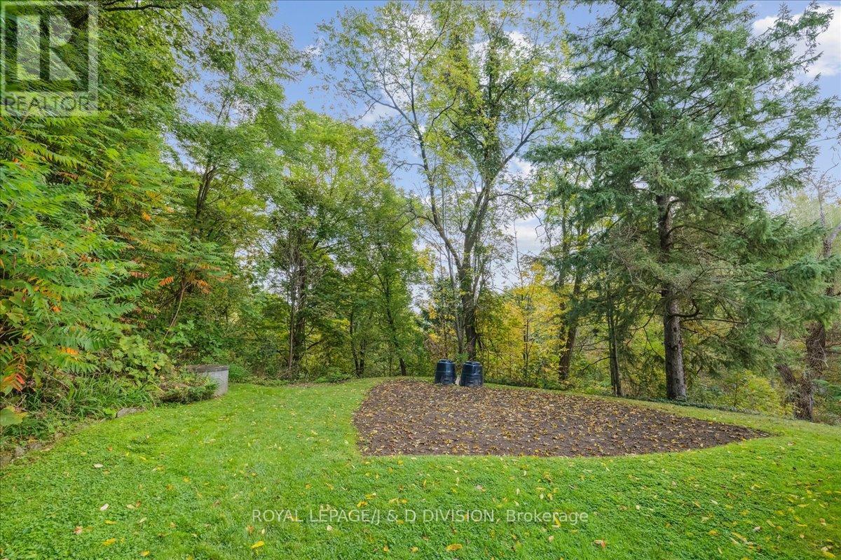 7095 Guelph Line, Milton, Ontario  L0P 1B0 - Photo 8 - W12644620