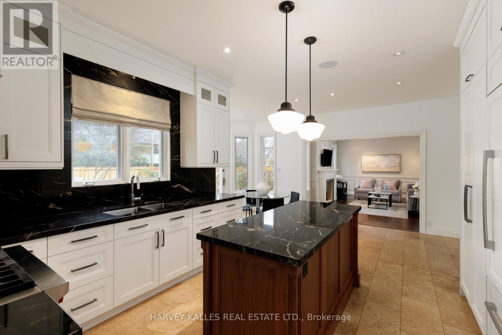 7 Romney Road, Toronto, Ontario  M9A 4E9 - Photo 18 - W12969360