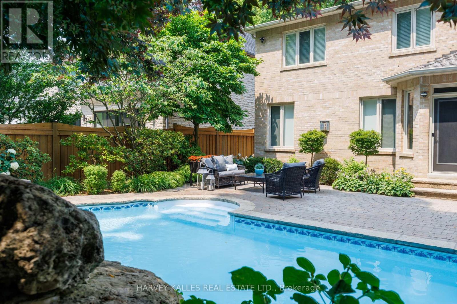 7 Romney Road, Toronto, Ontario  M9A 4E9 - Photo 26 - W12969360