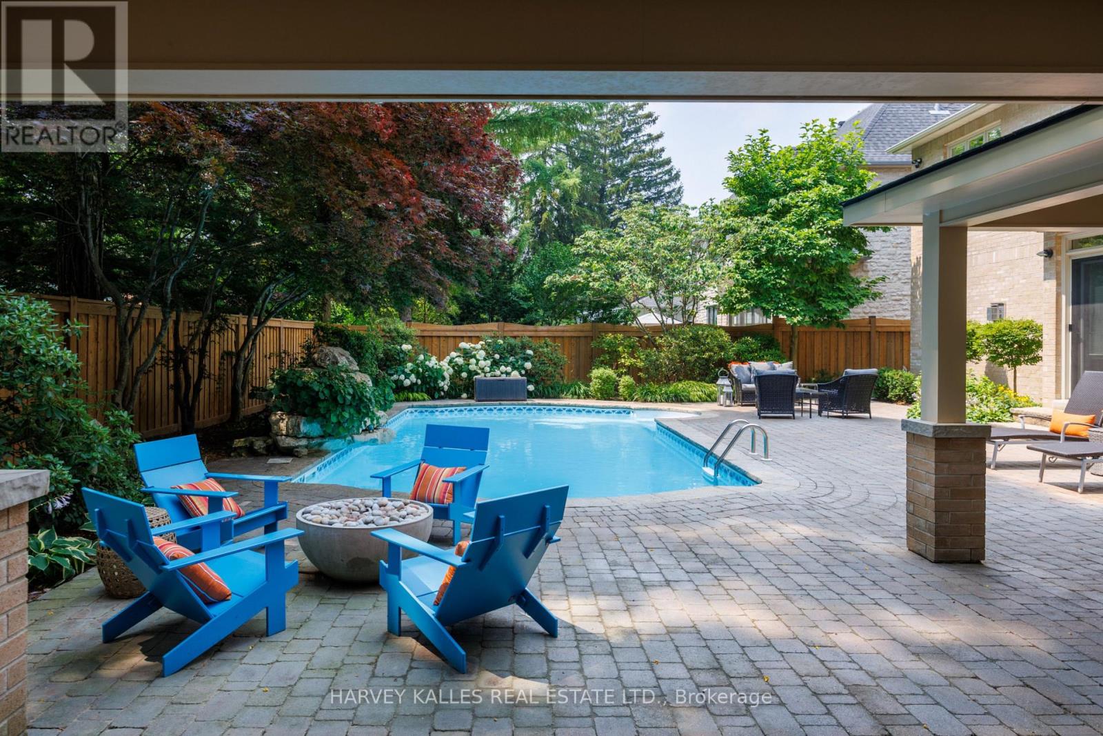 7 Romney Road, Toronto, Ontario  M9A 4E9 - Photo 2 - W12969360