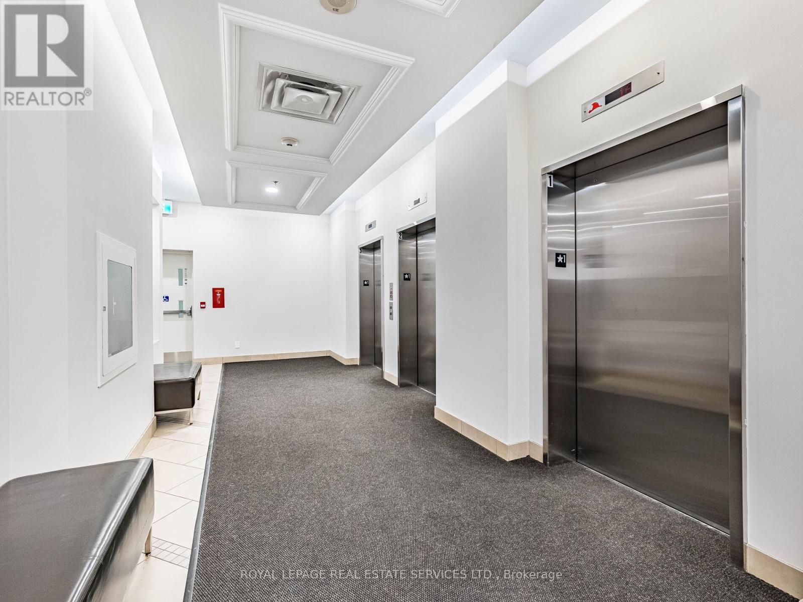 1602 - 9 George Street N, Brampton, Ontario  L6X 0T6 - Photo 6 - W12694646