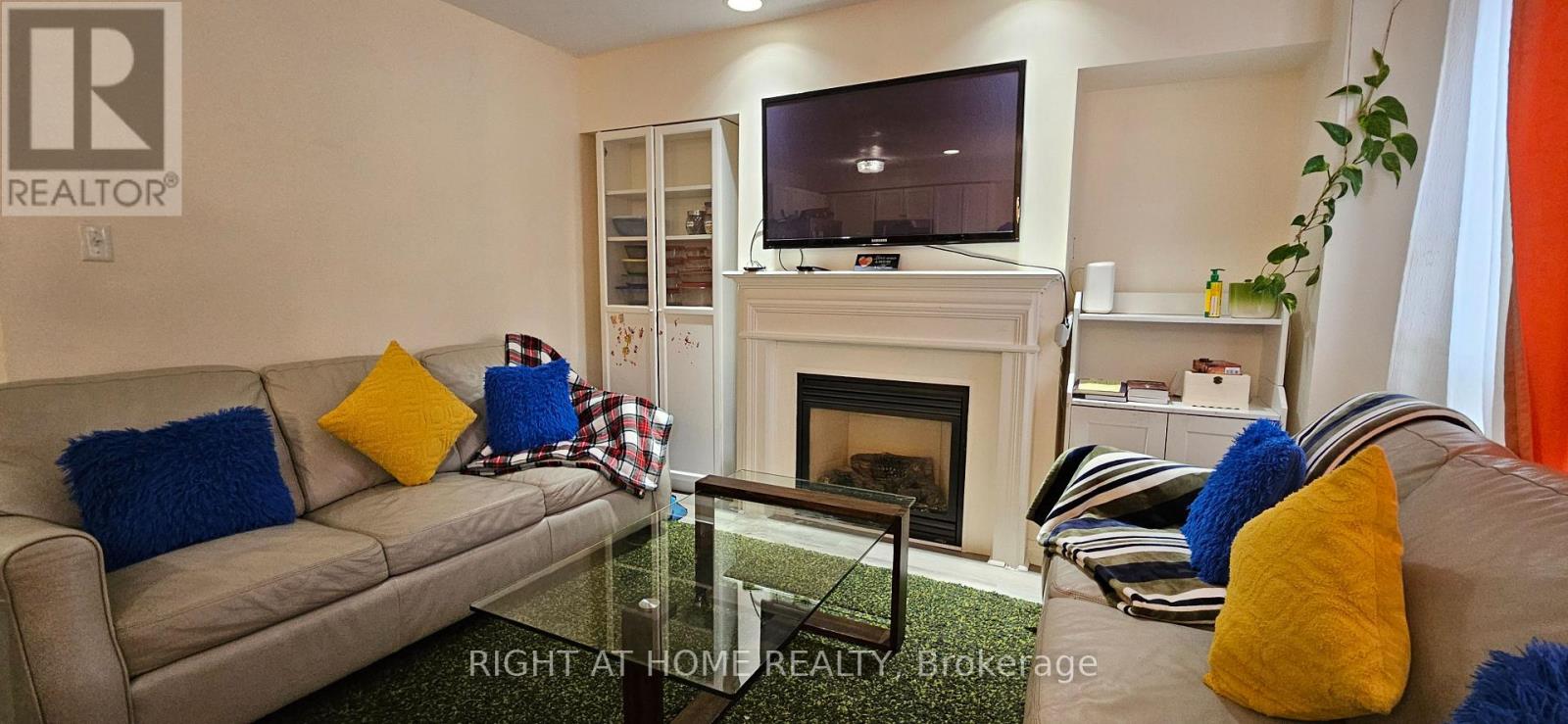 84 Bloomington Drive, Cambridge, Ontario  N1P 1J5 - Photo 11 - X12974898