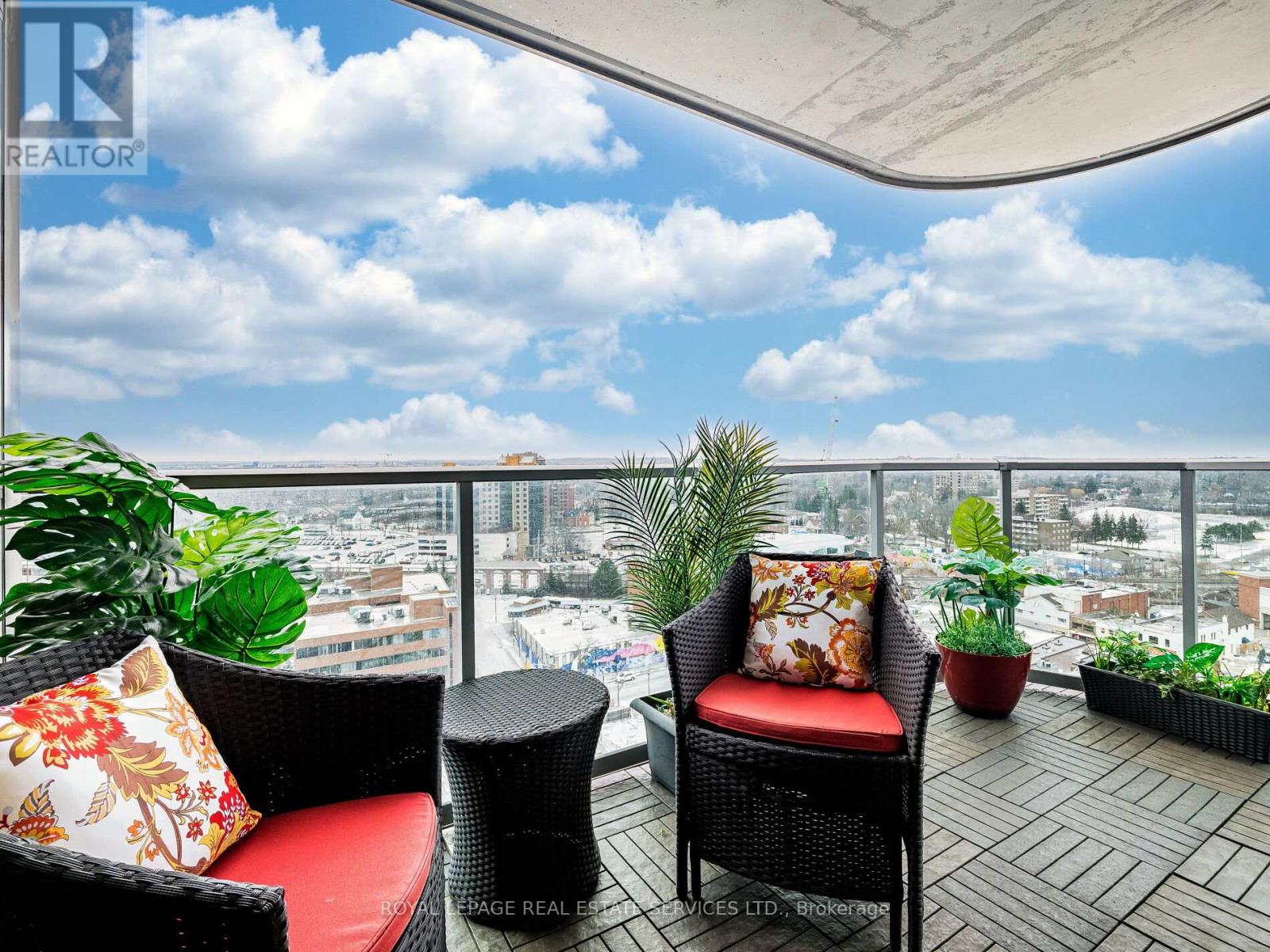 1602 - 9 George Street N, Brampton, Ontario  L6X 0T6 - Photo 2 - W12694646