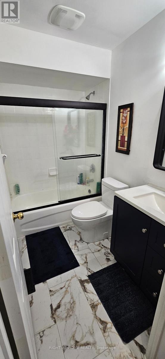 84 Bloomington Drive, Cambridge, Ontario  N1P 1J5 - Photo 15 - X12974898