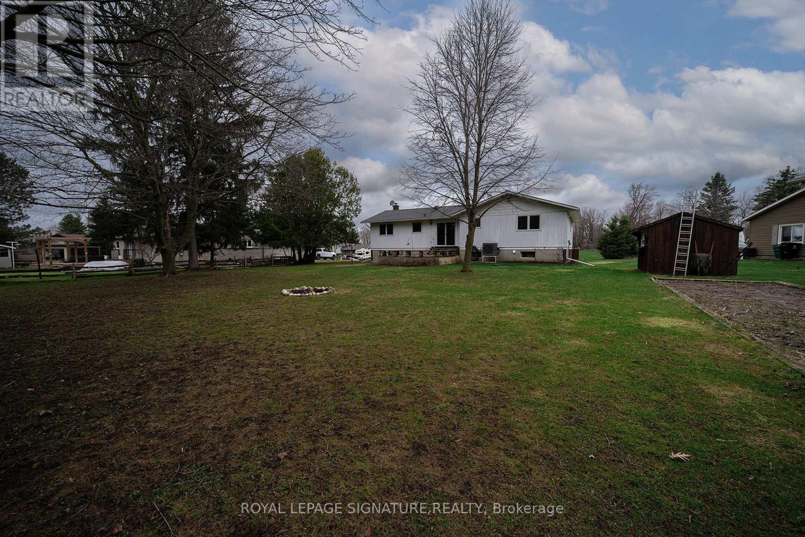 27 Sunset Drive, Woolwich, Ontario  N0B 2V0 - Photo 6 - X12965290