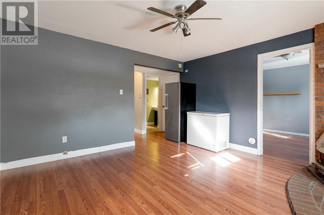 347 Woodland Avenue, Lively, Ontario  P3Y 1N2 - Photo 10 - 2127000