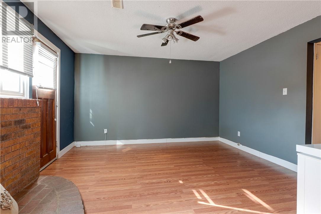 347 Woodland Avenue, Lively, Ontario  P3Y 1N2 - Photo 11 - 2127000