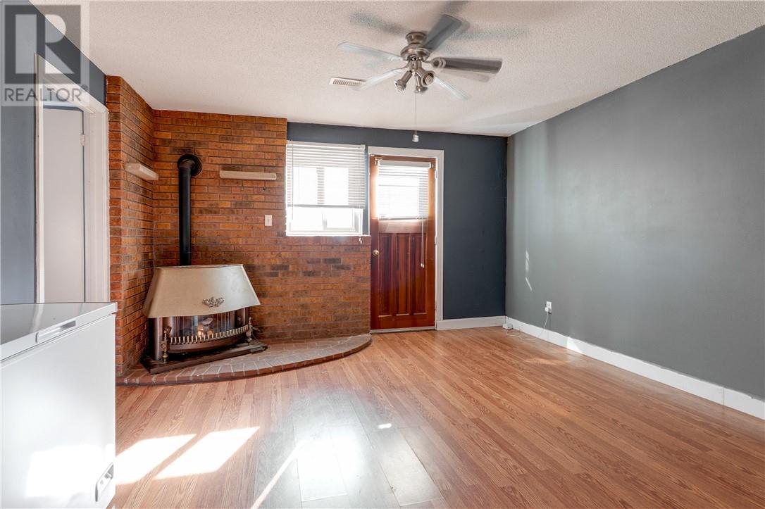 347 Woodland Avenue, Lively, Ontario  P3Y 1N2 - Photo 12 - 2127000