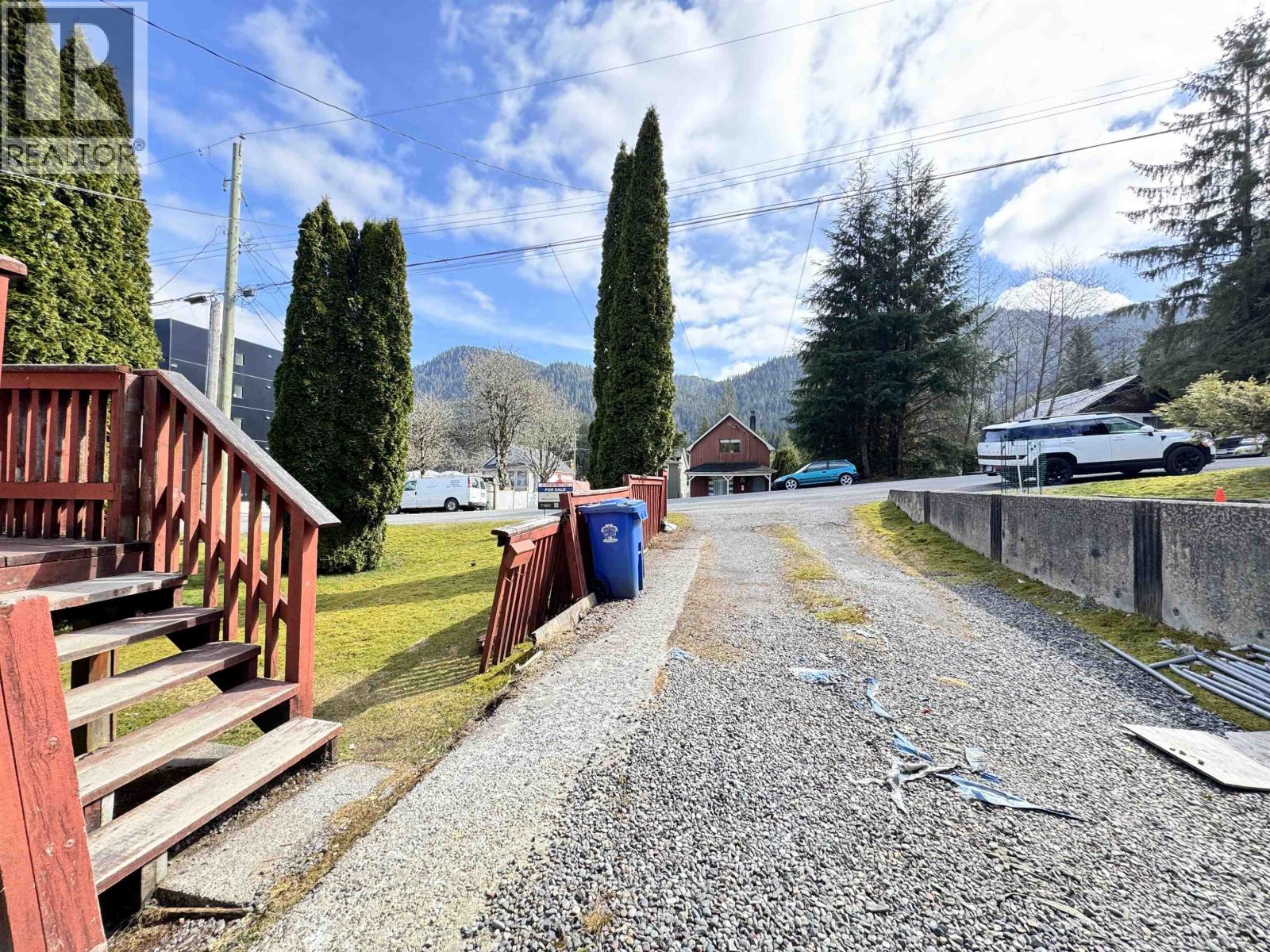 536 W 9th Avenue, Prince Rupert, British Columbia  V8J 2T1 - Photo 4 - R3099388