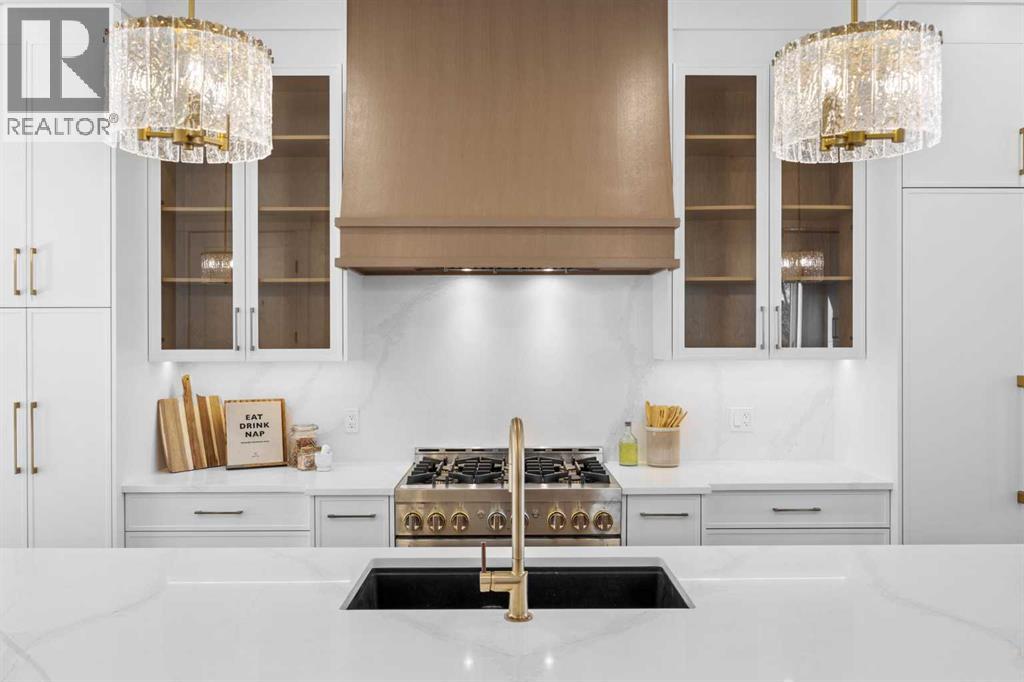 2207 26a Street SW, Calgary, Alberta  T3E 2C2 - Photo 14 - A2299499