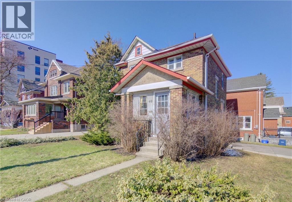 40 Union Street E, Waterloo, Ontario N2J 1B7 - Photo 3 - 40810425