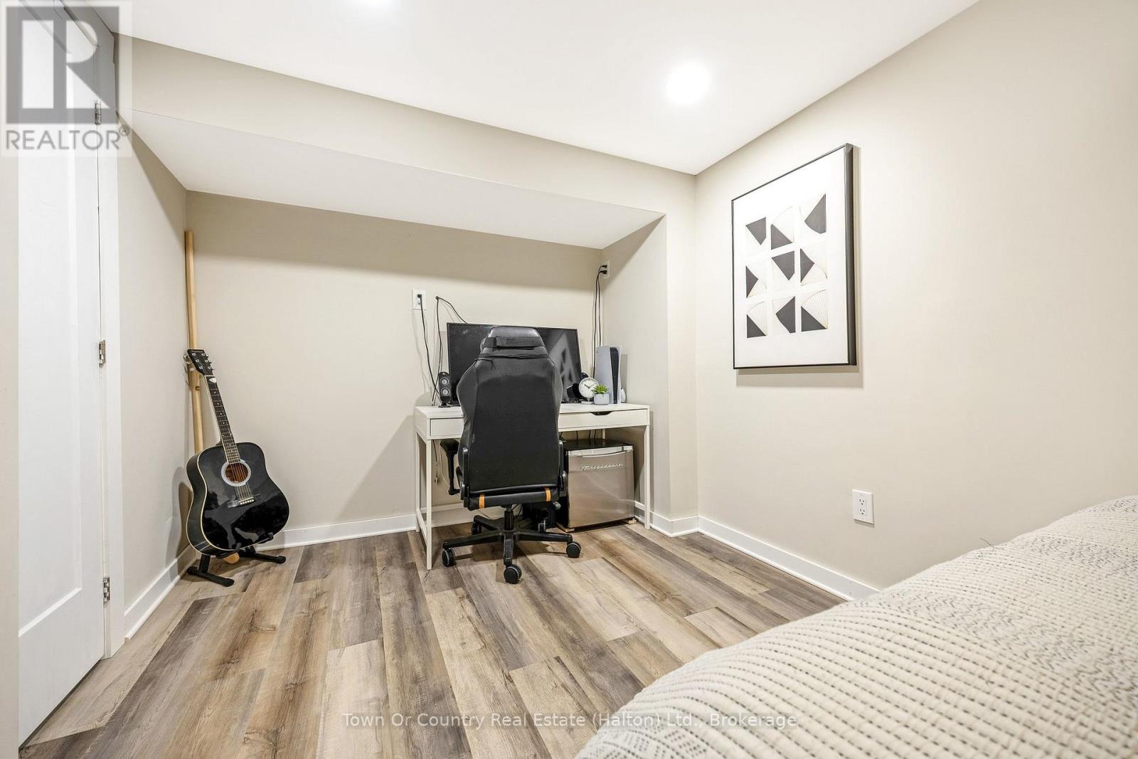 522 Conway Court, Milton, Ontario  L9T 4B8 - Photo 26 - W12975084