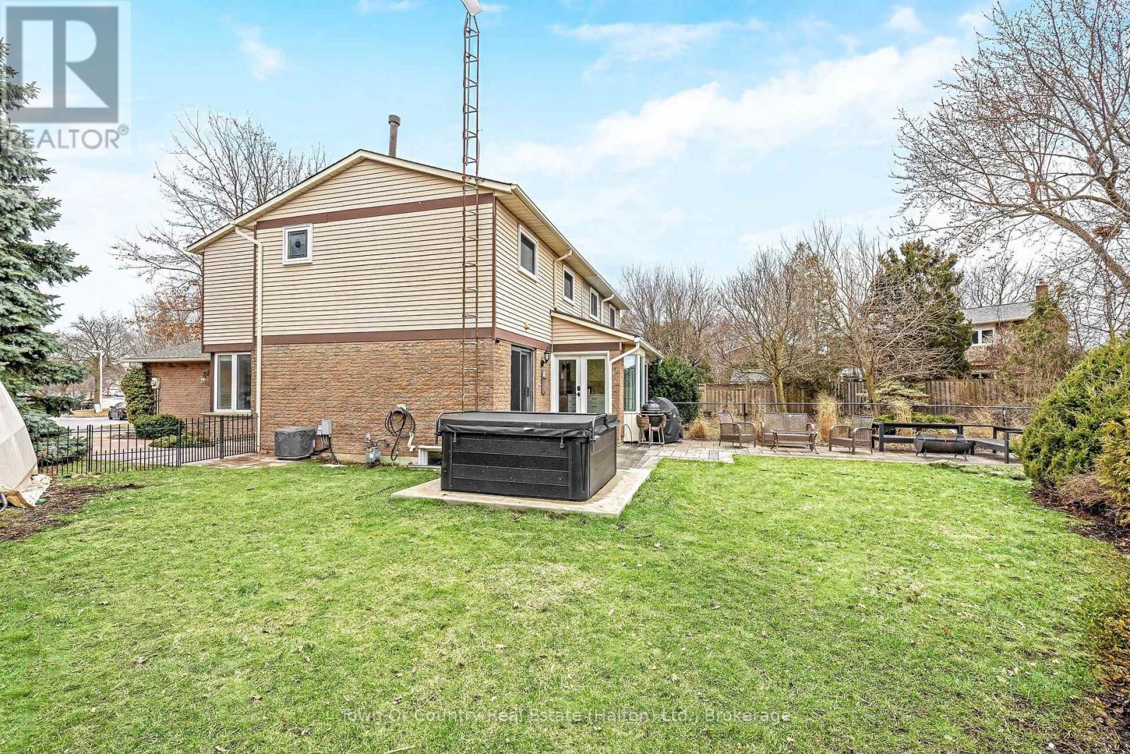 522 Conway Court, Milton, Ontario  L9T 4B8 - Photo 29 - W12975084