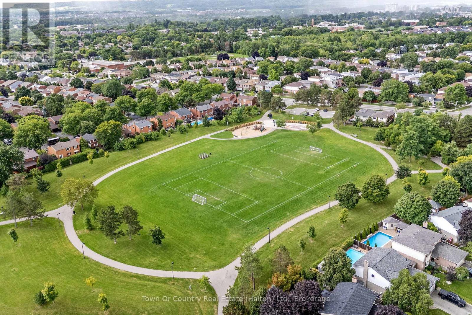 522 Conway Court, Milton, Ontario  L9T 4B8 - Photo 35 - W12975084