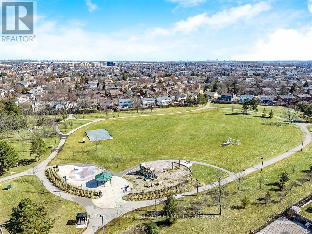 522 Conway Court, Milton, Ontario  L9T 4B8 - Photo 36 - W12975084