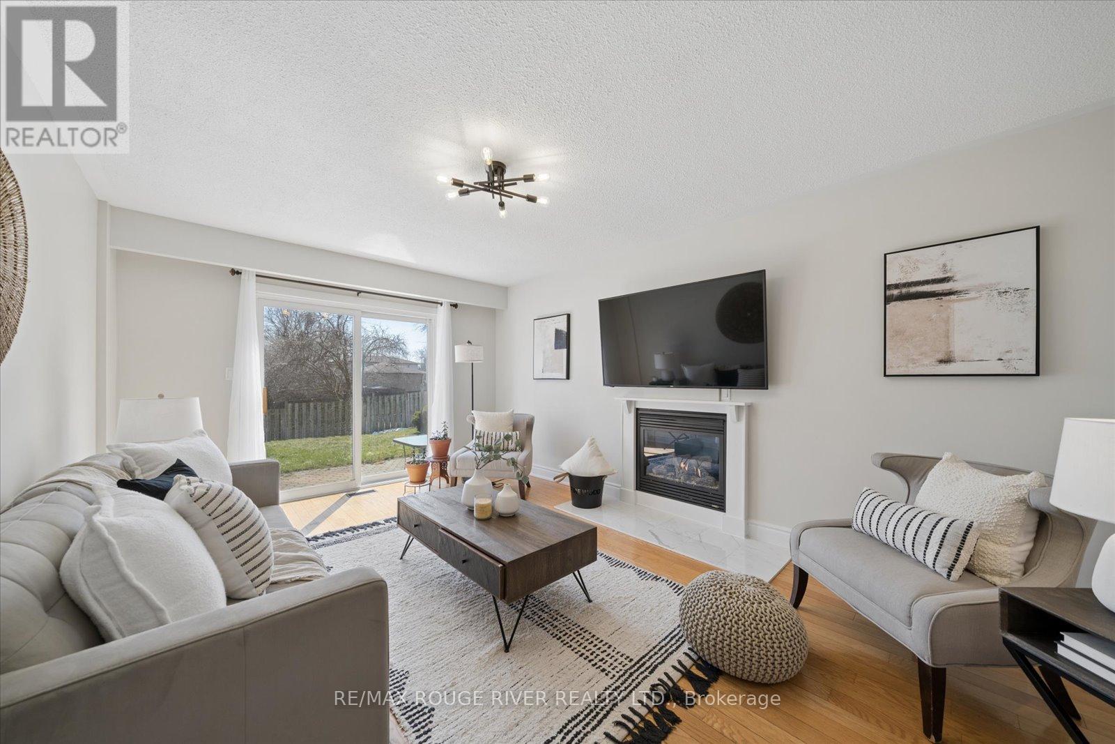 54 Rosalynne Avenue, Clarington, Ontario  L1C 3X8 - Photo 24 - E12975018