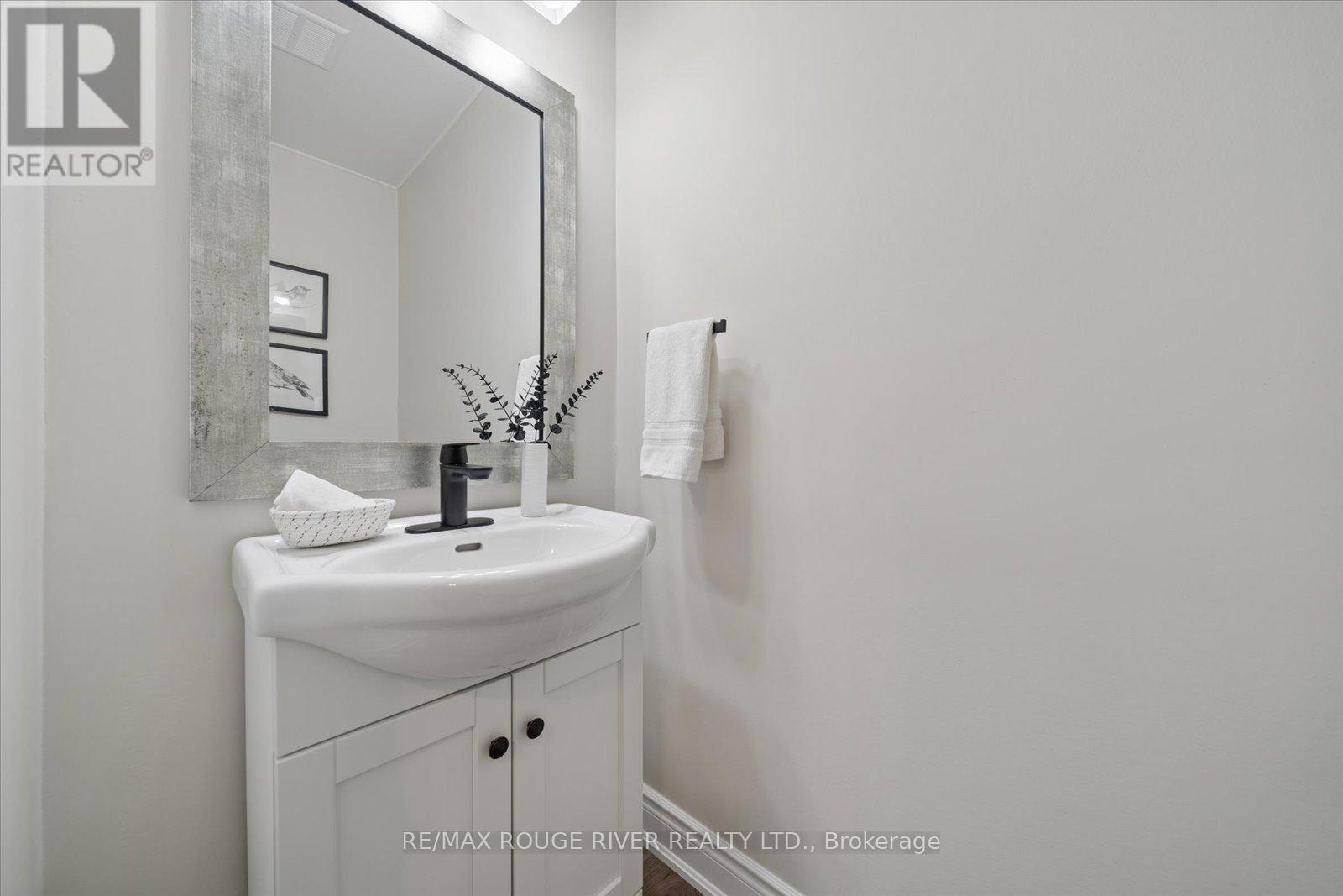 54 Rosalynne Avenue, Clarington, Ontario  L1C 3X8 - Photo 29 - E12975018