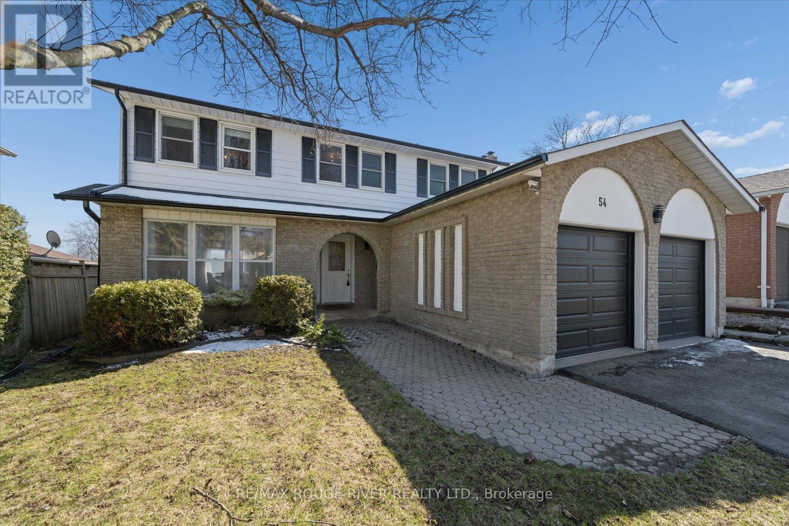 54 Rosalynne Avenue, Clarington, Ontario  L1C 3X8 - Photo 4 - E12975018