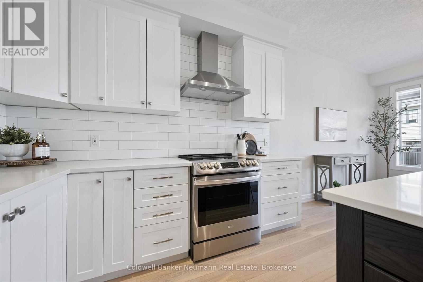 133 Foamflower Place, Waterloo, Ontario N2V 0G9 - Photo 12 - X12974976