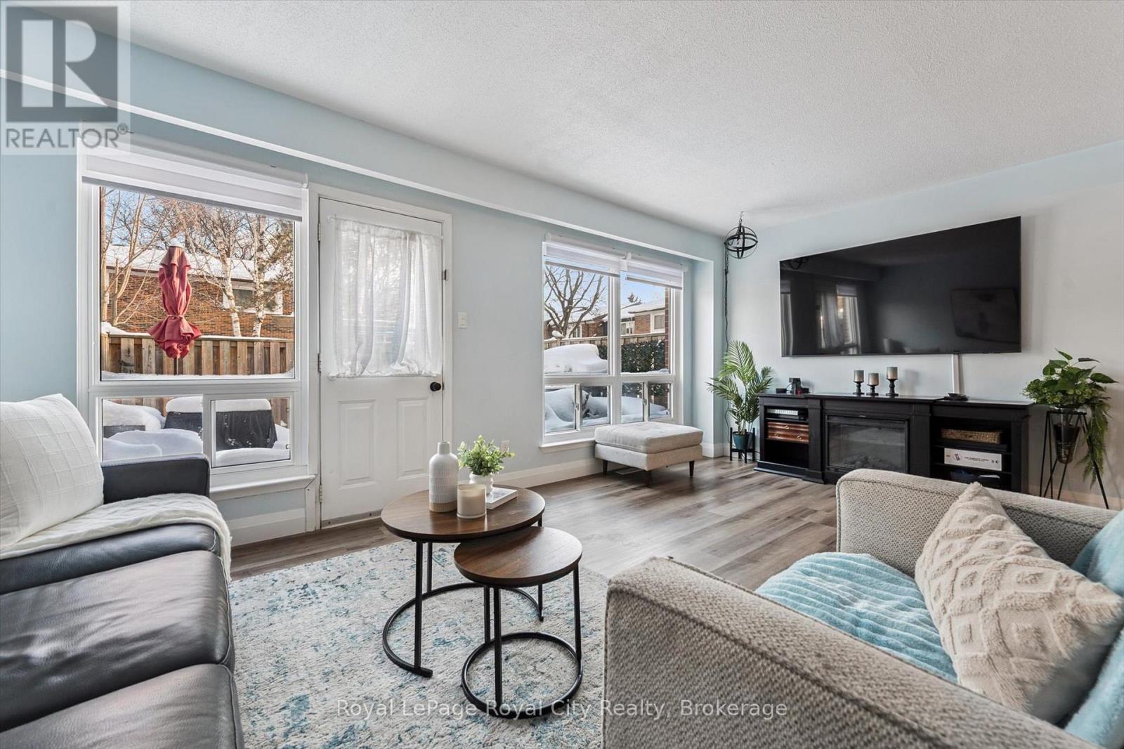 30 - 121 Bagot Street, Guelph, Ontario N1H 5T8 - Photo 10 - X12975072