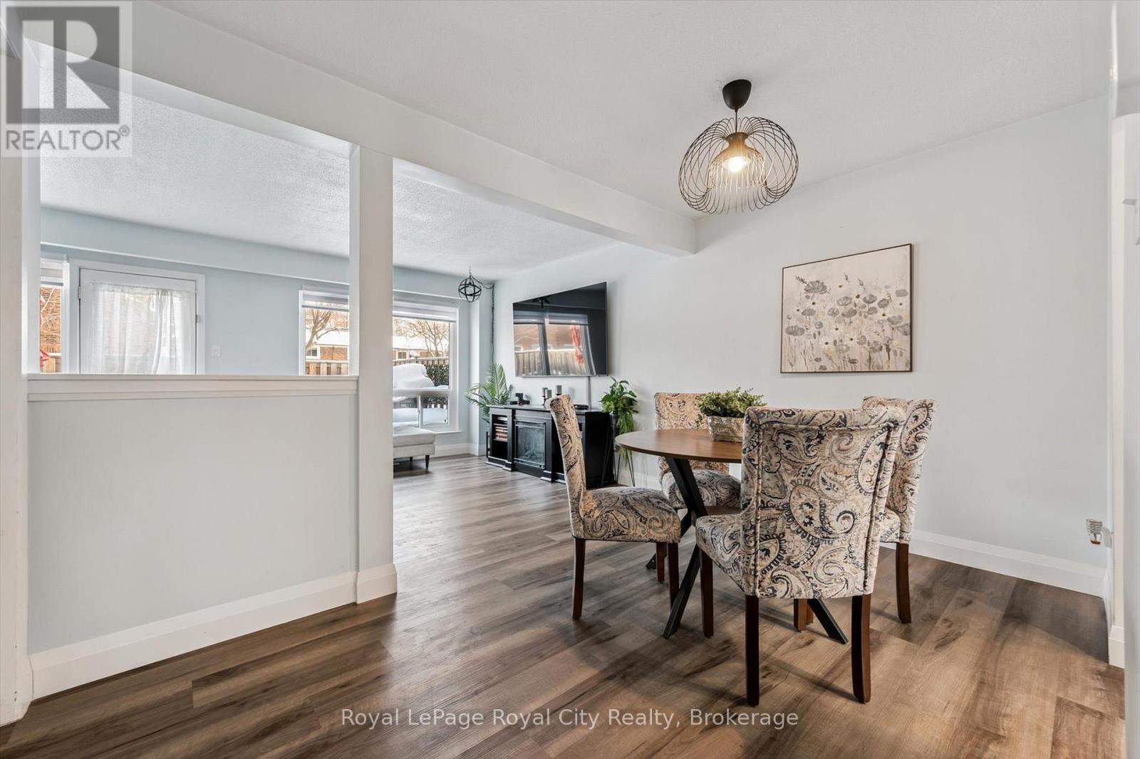 30 - 121 Bagot Street, Guelph, Ontario N1H 5T8 - Photo 13 - X12975072