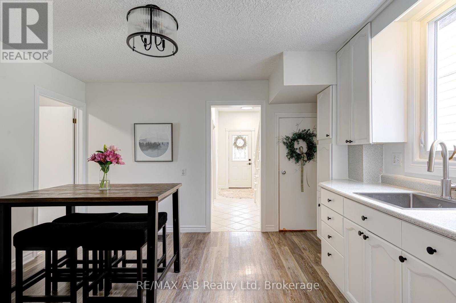 25 Ash Street, Stratford, Ontario  N5A 1M5 - Photo 17 - X12975102