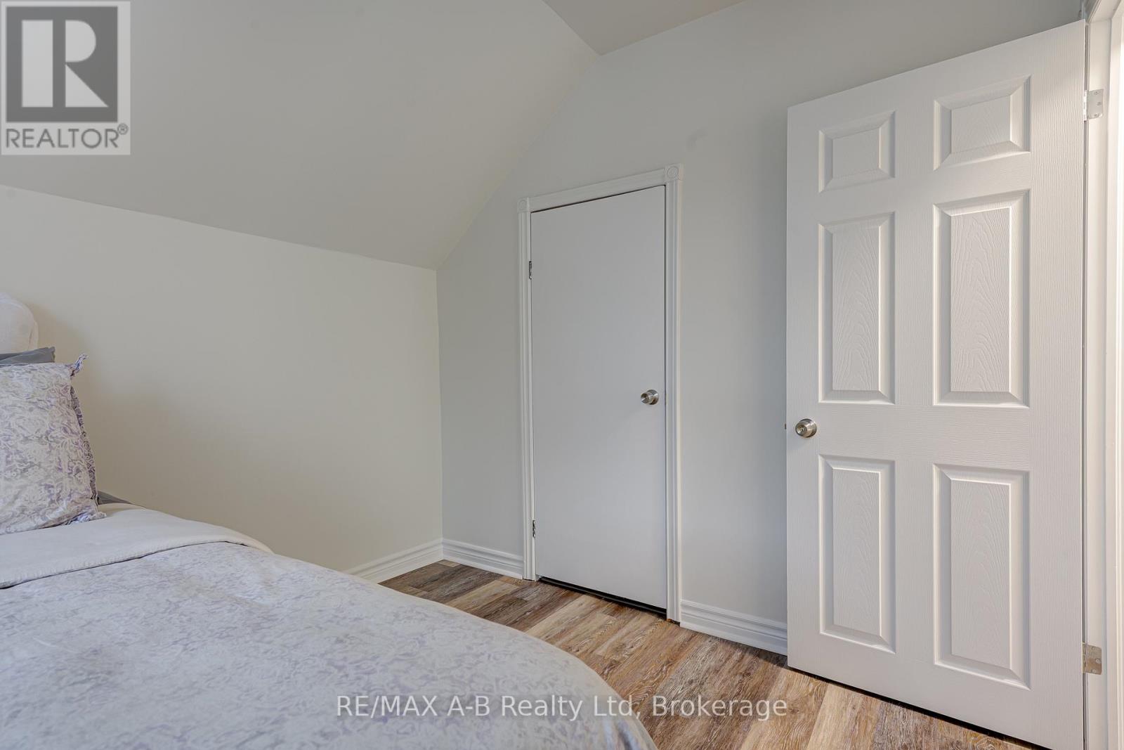 25 Ash Street, Stratford, Ontario  N5A 1M5 - Photo 27 - X12975102