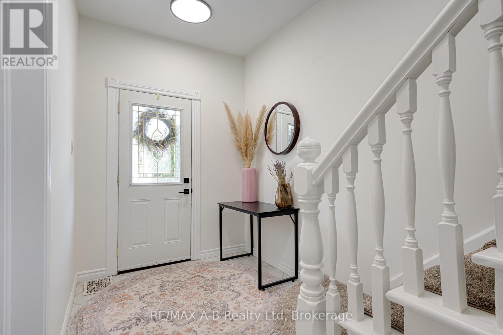 25 Ash Street, Stratford, Ontario  N5A 1M5 - Photo 6 - X12975102