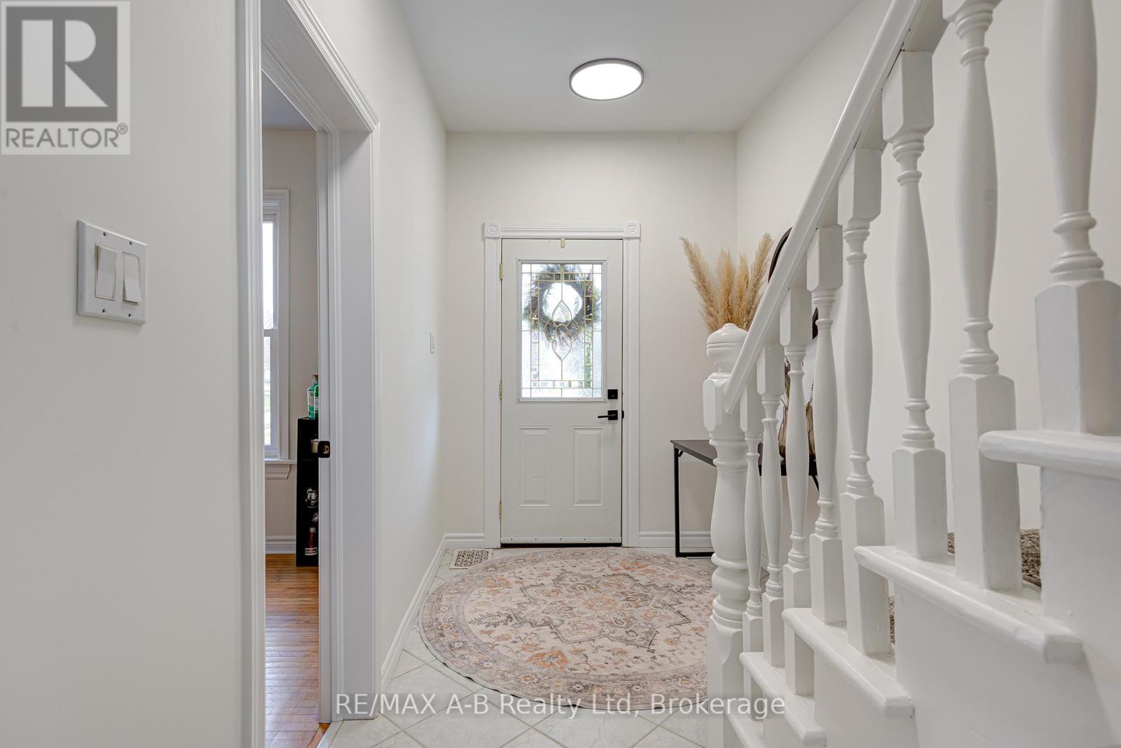 25 Ash Street, Stratford, Ontario  N5A 1M5 - Photo 7 - X12975102