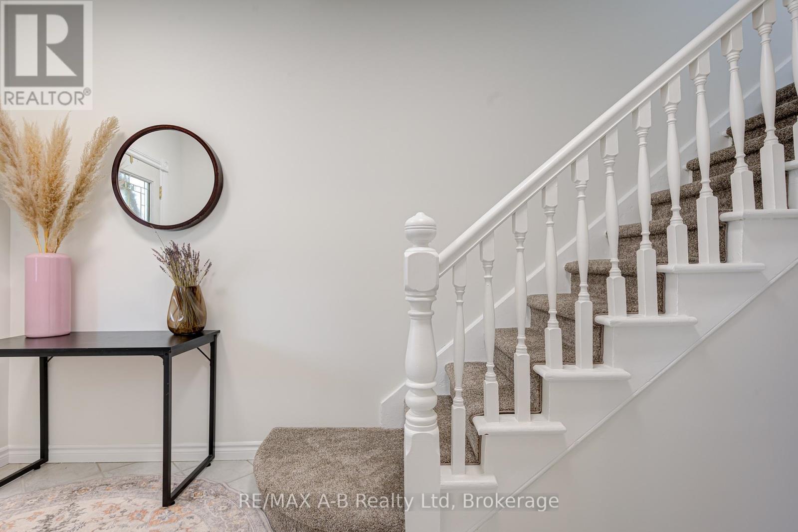 25 Ash Street, Stratford, Ontario  N5A 1M5 - Photo 9 - X12975102