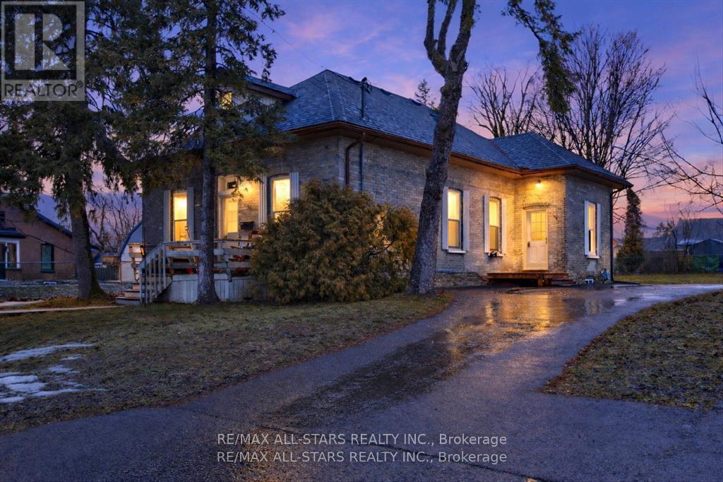 36 CAROLINE STREET, kawartha lakes (lindsay), Ontario