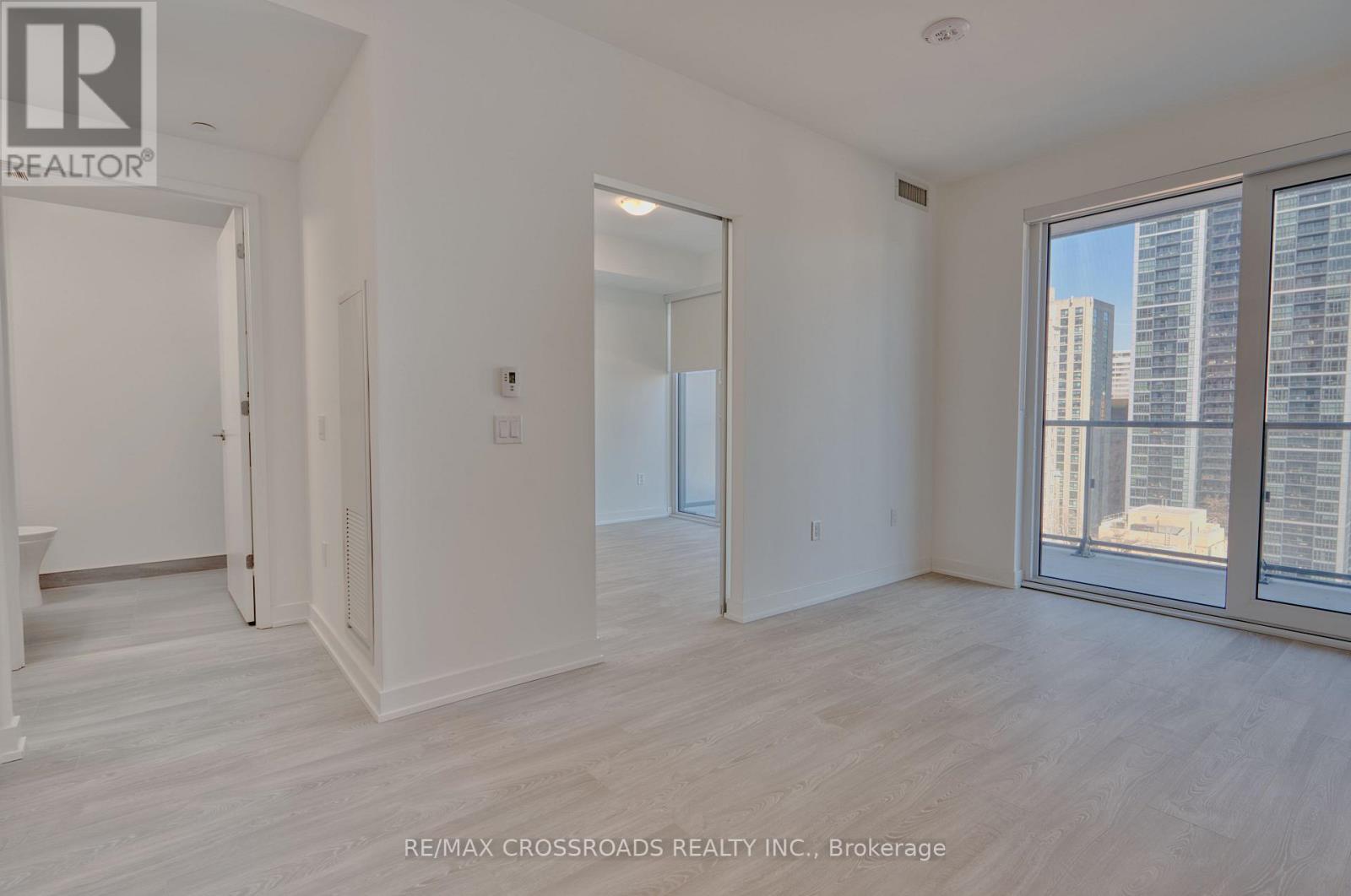 1406 - 634 Church Street, Toronto, Ontario  M4Y 0G9 - Photo 5 - C12975002