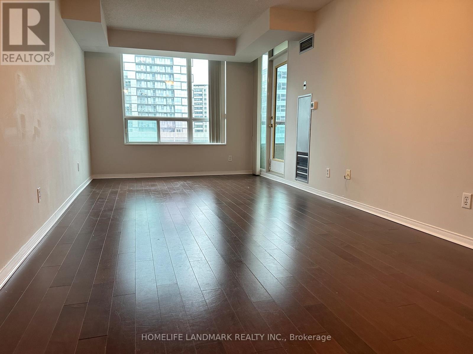 1011 - 238 Doris Avenue, Toronto, Ontario  M2N 6W1 - Photo 2 - C12975070