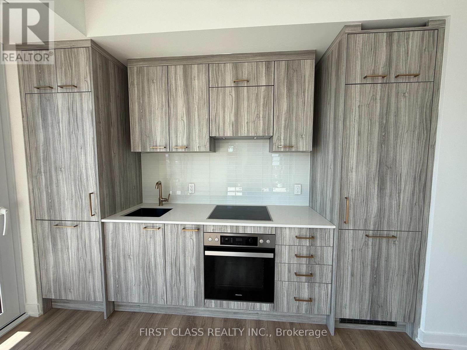 1709 - 634 Church Street, Toronto, Ontario  M4Y 0G9 - Photo 3 - C12975092