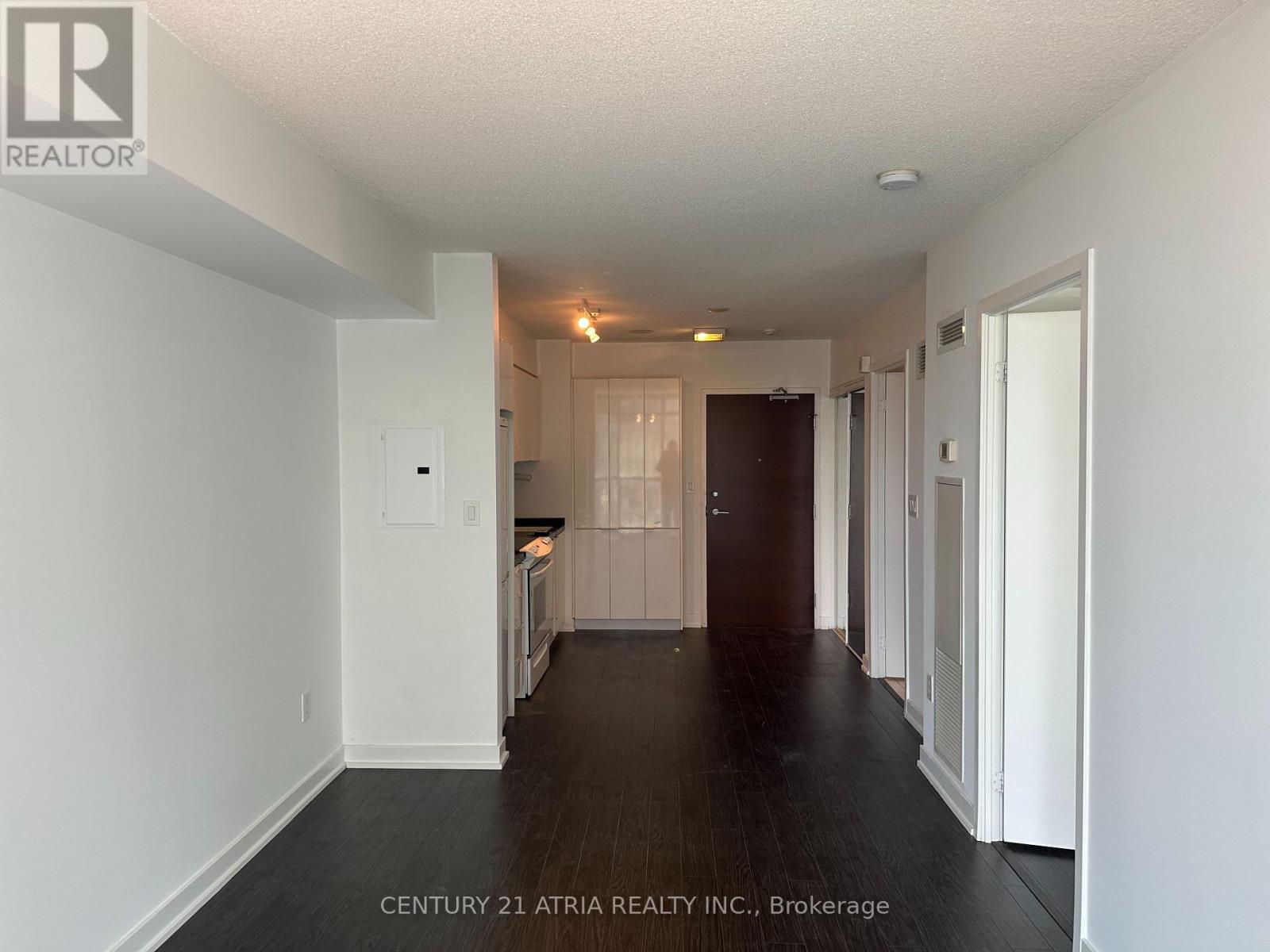 538 - 15 ICEBOAT TERRACE, Toronto, Ontario