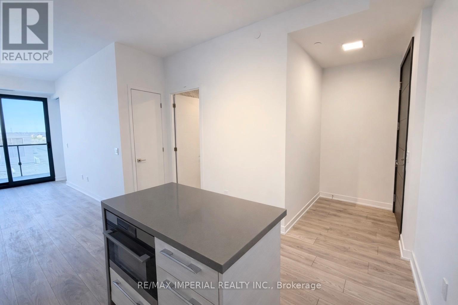 1205 - 29 Green Trail Court, Toronto, Ontario  M2K 1E3 - Photo 4 - C12975118