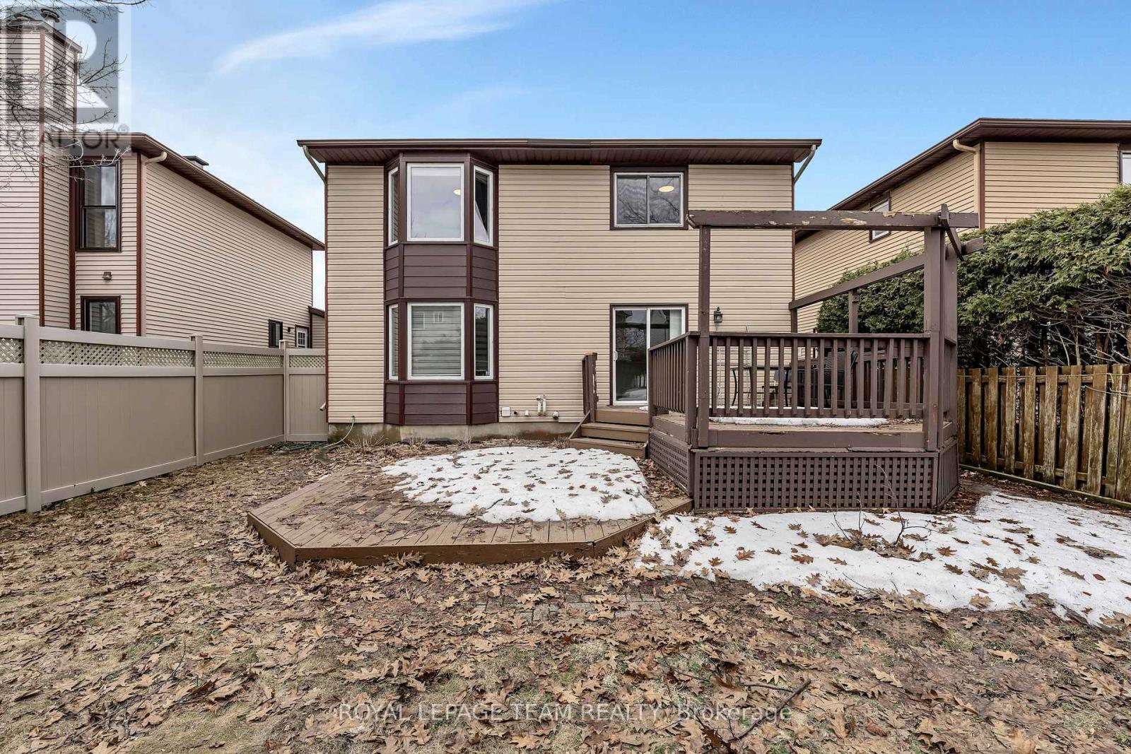 69 Pinetrail Crescent, Ottawa, Ontario  K2G 5B2 - Photo 35 - X12974994