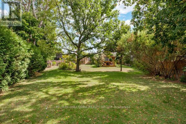 2 Armstrong Place, North Dundas, Ontario  K0C 1H0 - Photo 37 - X12975008